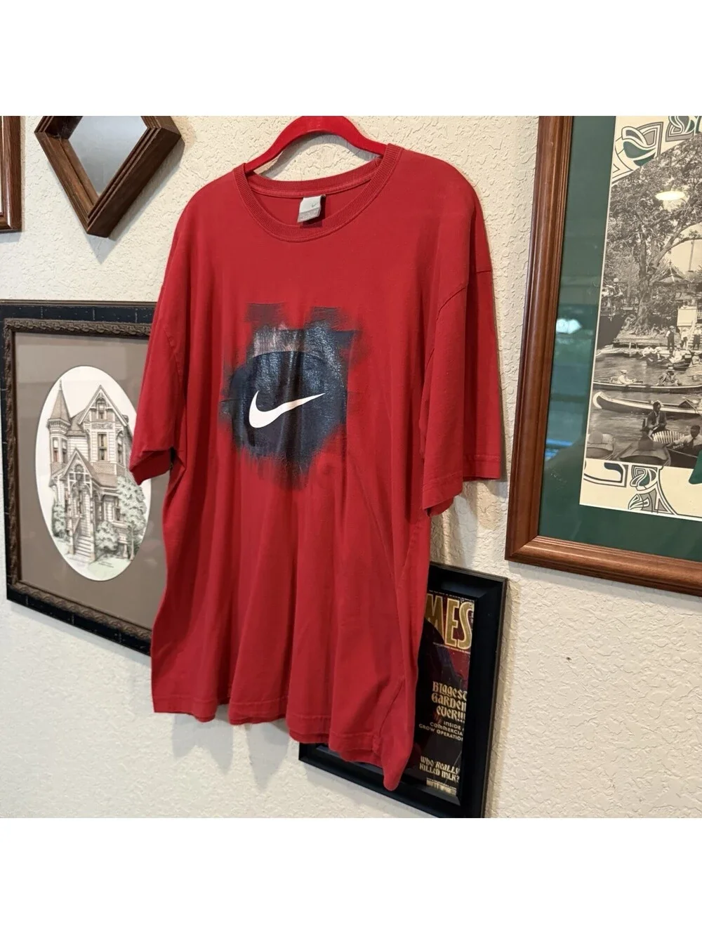 Vintage 90s/00s Y2K Red Nike Swoosh Logo Basketball Sports Men’s Shirt Size XL